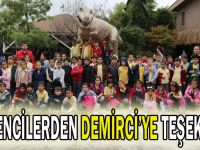 Öğrencilerden Demirci'ye teşekkür