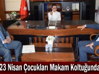 Hamza Şayir koltuğunu çocuklara devretti