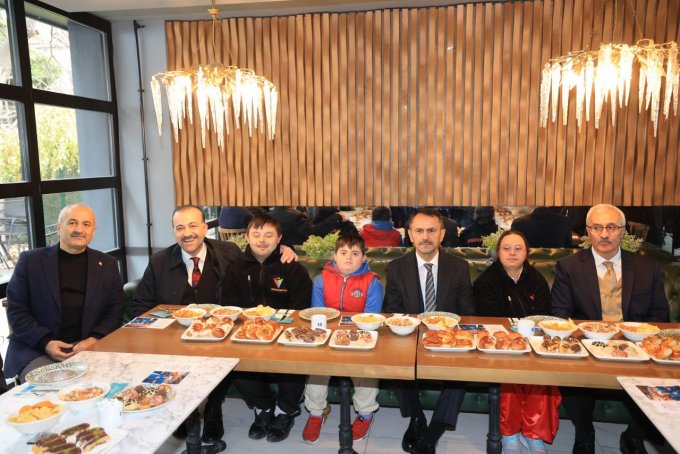 1733228178461.jpg 1733228178461.jpg