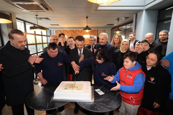 1733228178479.jpg 1733228178479.jpg