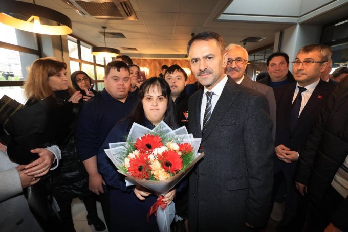 1733228178493.jpg 1733228178493.jpg