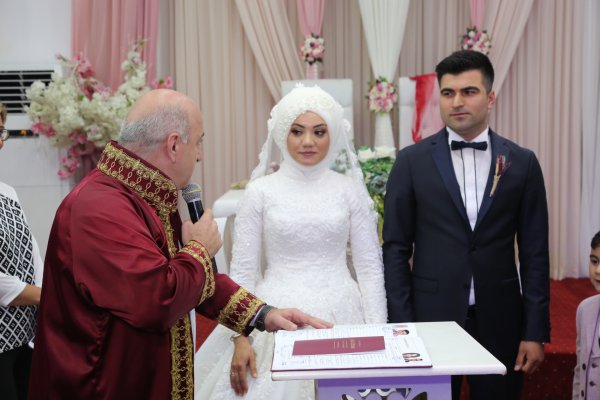 2019-yilinda-daricada-bin-411-cift-evlendi-(1).jpg