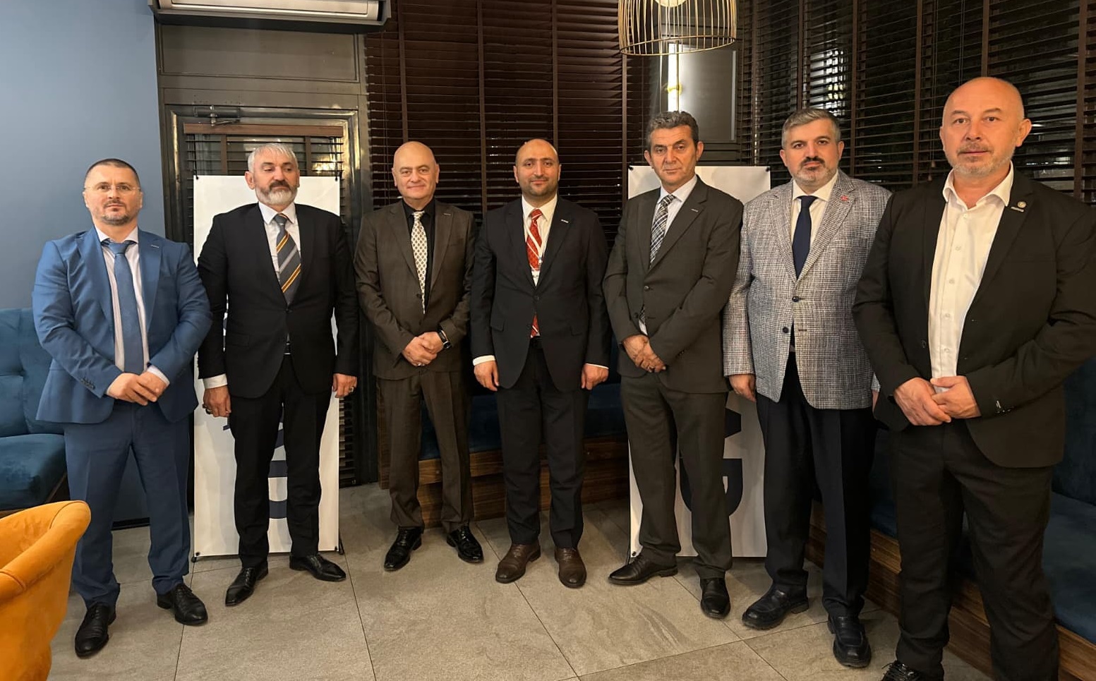 7-008.jpeg 7-008.jpeg