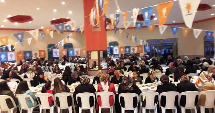 ak-kadinlar-iftar-(2).jpg