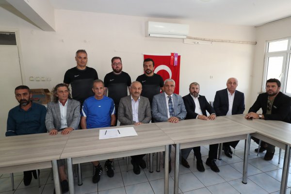 b00i1897_1600x1067.jpg b00i1897_1600x1067.jpg