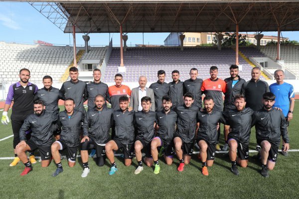 b00i1909_1600x1067.jpg b00i1909_1600x1067.jpg