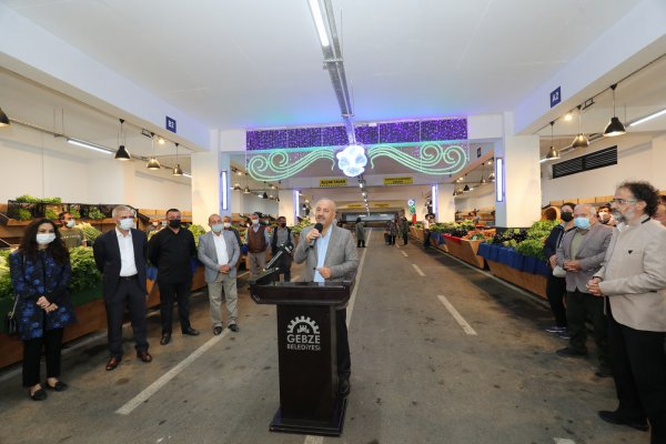 b00i2141_1600x1067.jpg b00i2141_1600x1067.jpg