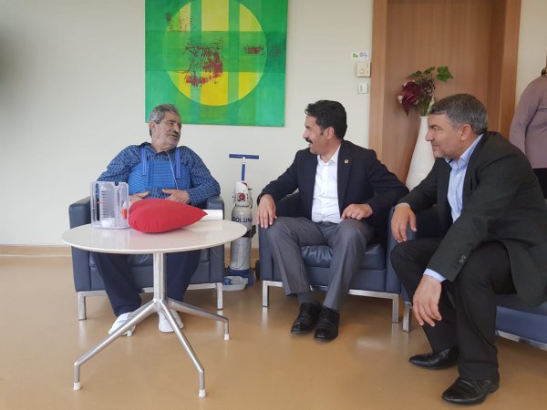 baskan-sayir’den-hasta-ziyareti-(1).jpeg