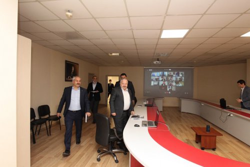 d86f3652_1280x853.jpg d86f3652_1280x853.jpg