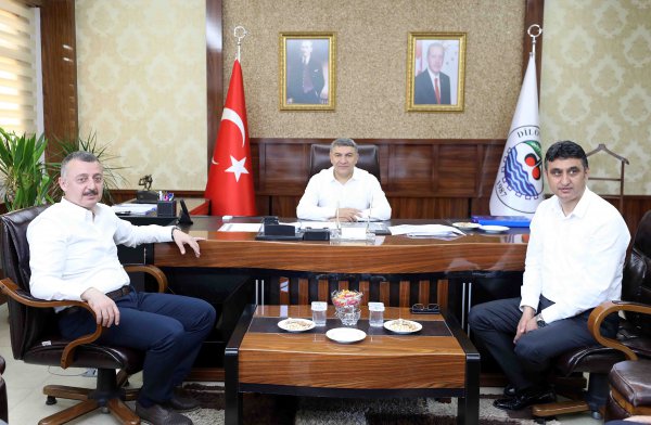 img_9048-2.jpg img_9048-2.jpg