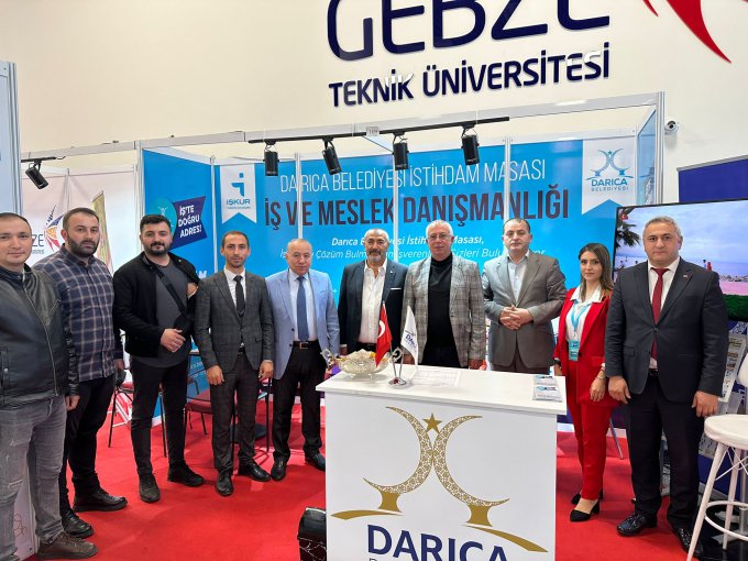 istihdam-fuari’nda-darica’nin-standina-yogun-ilgi-(1).jpg