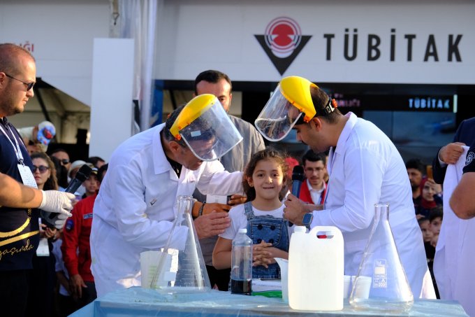 kocaeli-bilim-merkezi,-teknofestte-kendine-hayran-birakti-(3).jpg