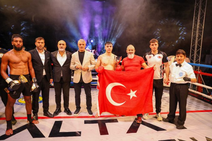 kocaelide-kick-boks-firtinasi-esti-(9)-kopya.jpg