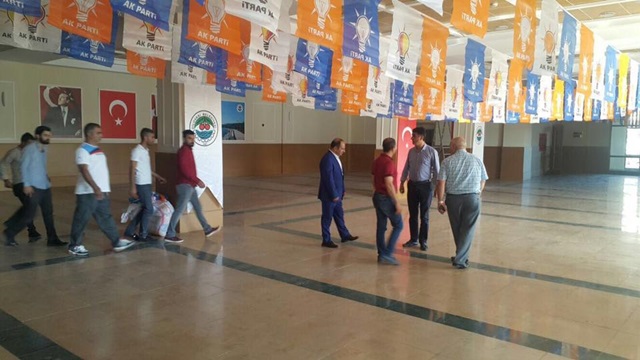 kongre2-001.jpg kongre2-001.jpg