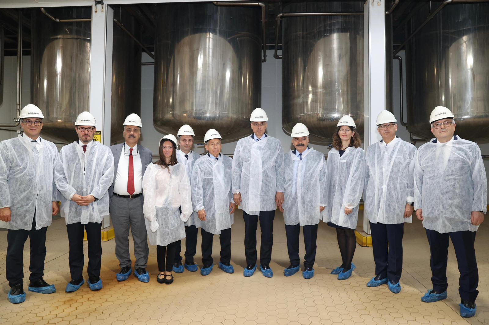 saglik_bakani_atabayi_ziyaret_etti_4_123035366.jpeg saglik_bakani_atabayi_ziyaret_etti_4_123035366.jpeg