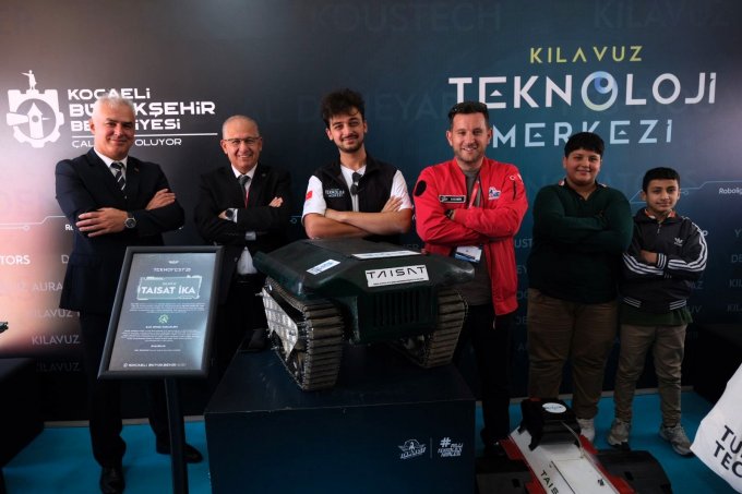 teknofest-2025te-kocaeli-ruzgâri-esti-(1).jpg