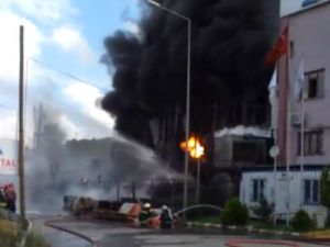Yağ fabrikasında yangın