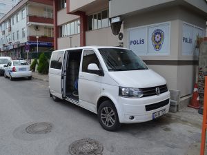 Gebze'yi talan ettiler