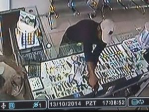 Kuyumcudaki dehşet anı kamerada