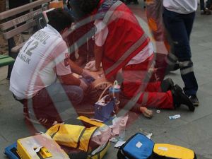 Sokak Ortasında Kalp Krizi Geçirdi